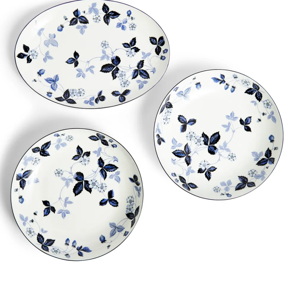 Wild Strawberry Inky Blue Dinnerware, Set of 15