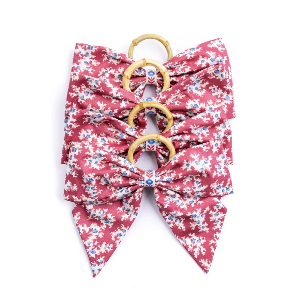 Willow Creek Napkin Rings in Red, Set of 4