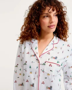 Women’s Twill Pajama Set in Holiday Town