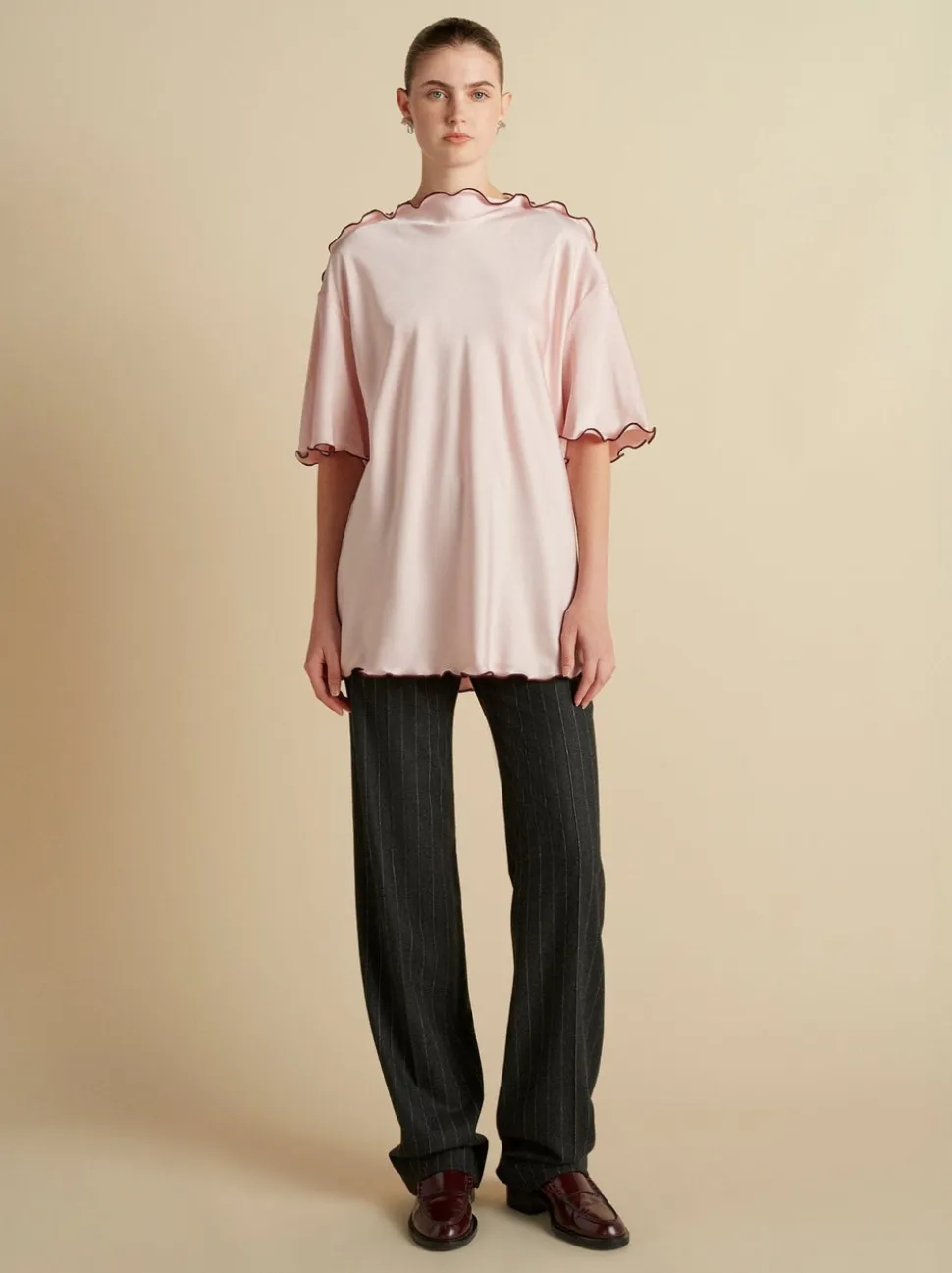 Wool Pinstripe Tailored Trouser in Charcoal & Camellia