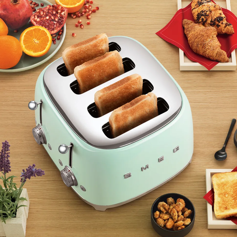 4x4 Slot Toaster TSF03 in Pastel Green